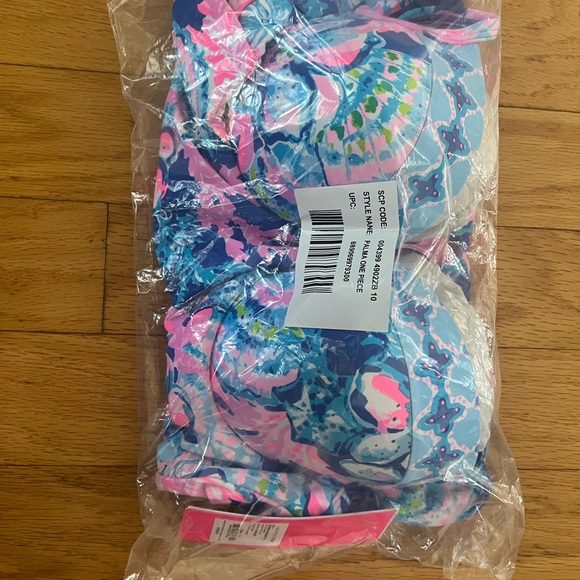 Lily Pulitzer Palma, one piece swimsuit, new with tags, size 10 - Picture 8 of 8